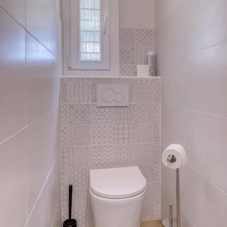 Apartment Recent T3 In With Swimming Pool In La Faviere Bormes-les-Mimosas
