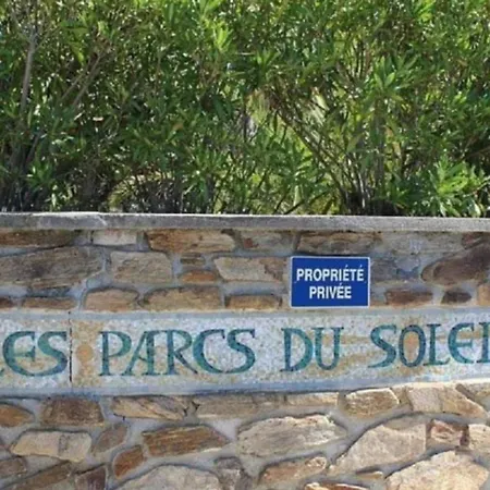 Recent T3 In With Swimming Pool In La Faviere *